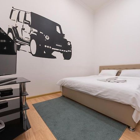 Kievaccommodation In The Center 24H Self Check-In エクステリア 写真