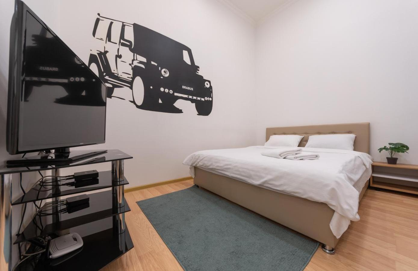 Kievaccommodation In The Center 24H Self Check-In エクステリア 写真